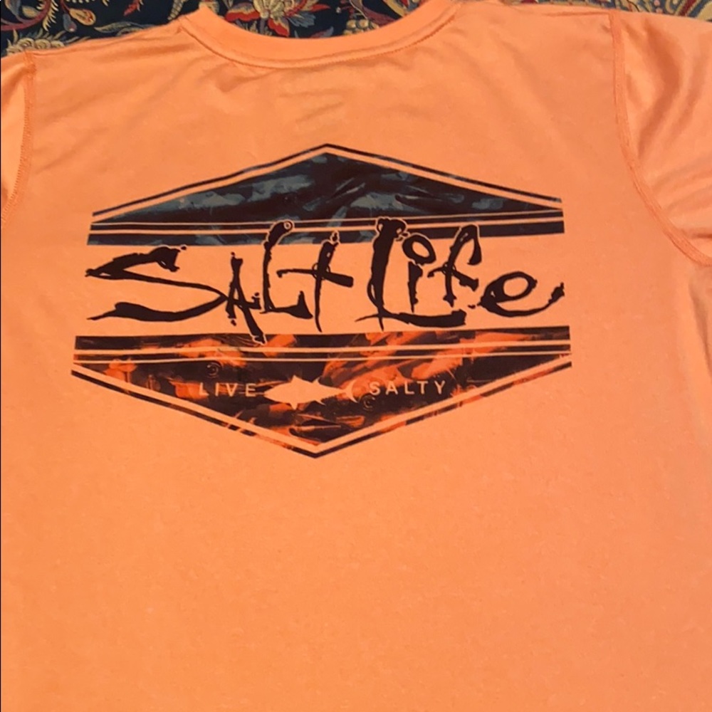 t-shirt - Picture 2 of 2